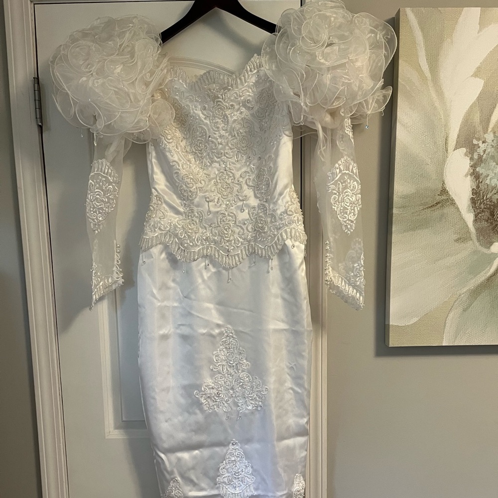 Wedding Dress, Custom Made in London, England - Picture 6 of 6